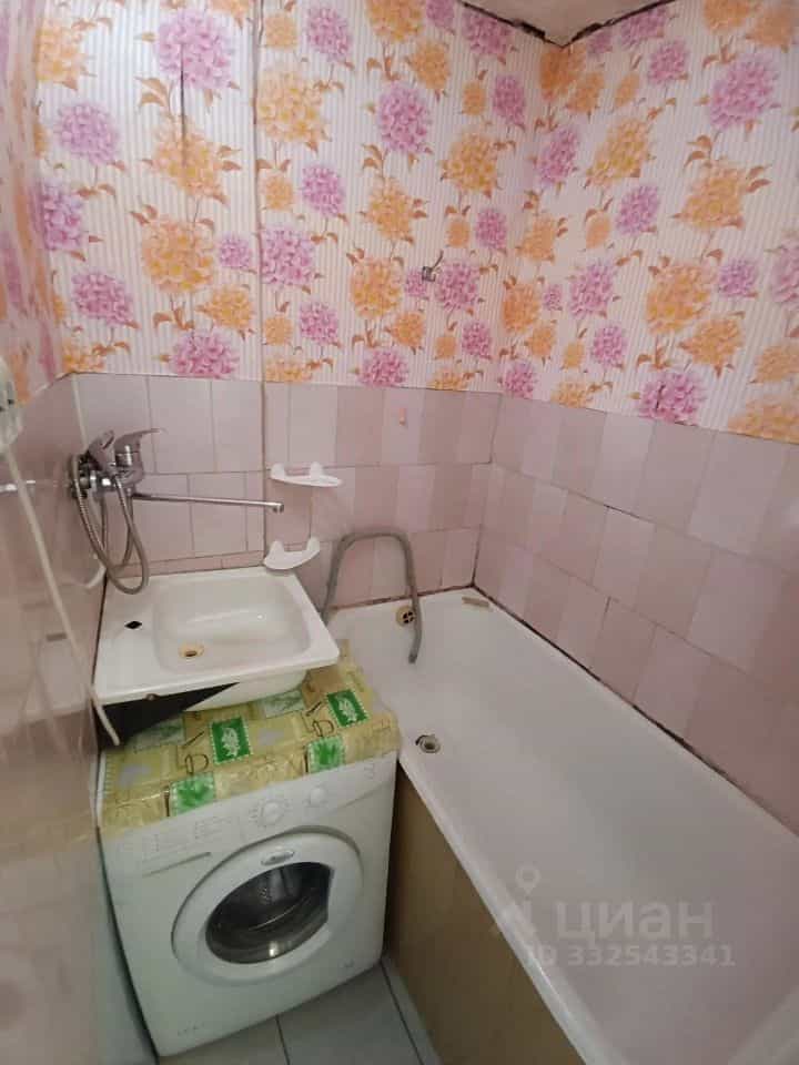 Россия, Алтайский край, Барнаул, улица Малахова, 64, фото 2