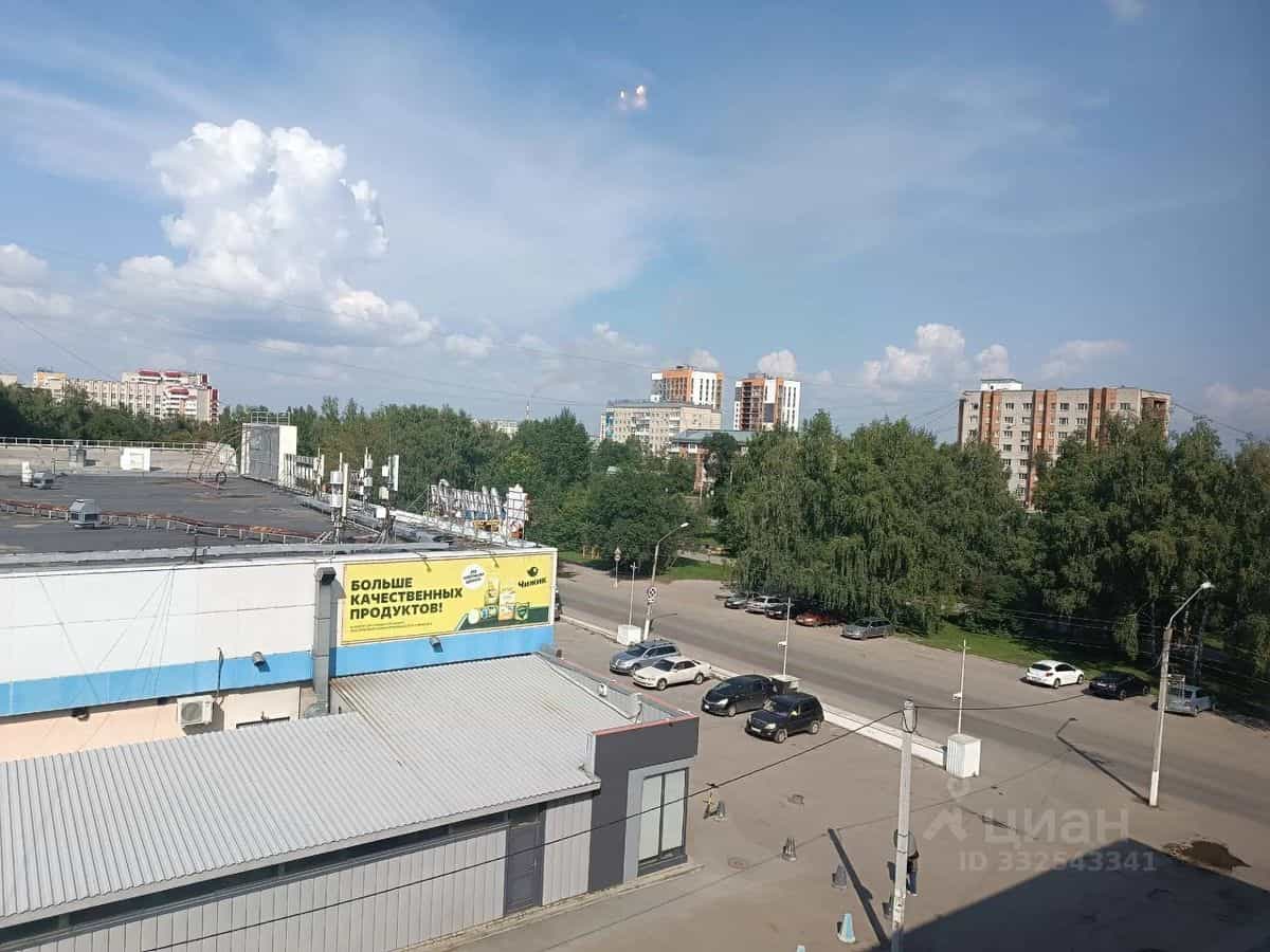 Россия, Алтайский край, Барнаул, улица Малахова, 64, фото 3