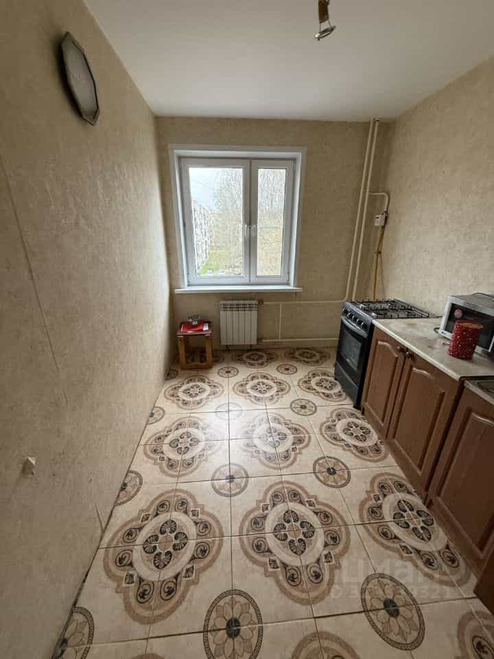 Россия, Тверская область, Конаково, проспект Ленина, 13А, фото 8