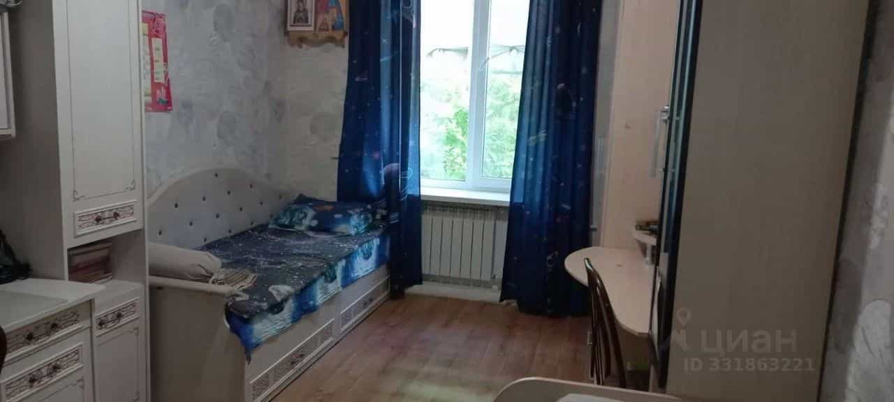 Россия, Липецк, площадь Аксакова, 6