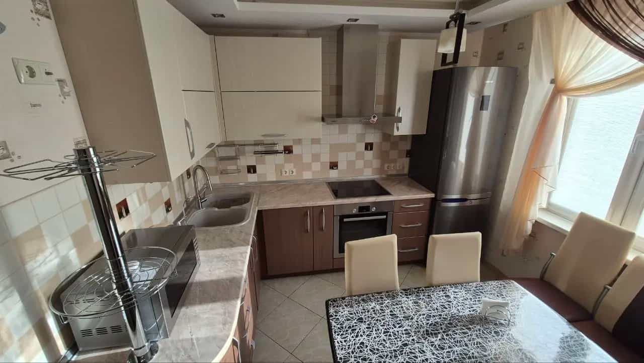 Беларусь, Минский район, Боровлянский сельсовет, агрогородок Лесной, улица Н.Н. Александрова, 6