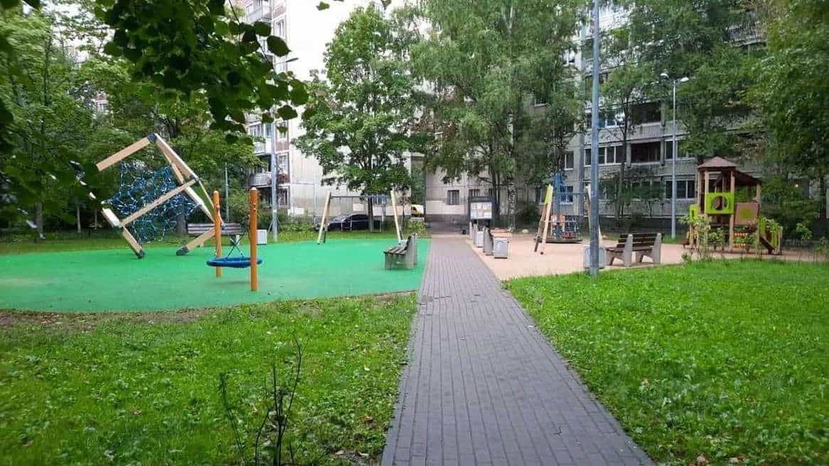 Россия, Санкт-Петербург, проспект Луначарского, 21к2, фото 4