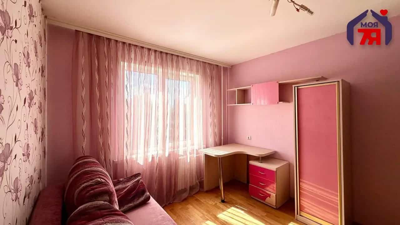 Беларусь, Минская область, Солигорск, улица Ленина, 10Б, фото 8