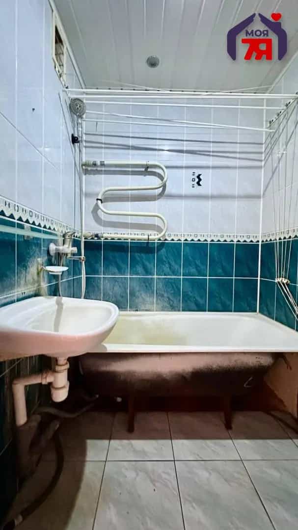 Беларусь, Минская область, Солигорск, улица Ленина, 10Б, фото 16