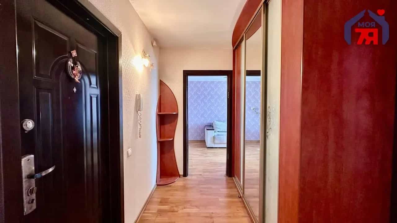 Беларусь, Минская область, Солигорск, улица Ленина, 10Б, фото 18