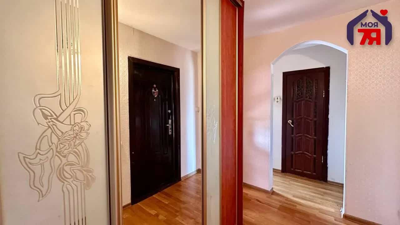 Беларусь, Минская область, Солигорск, улица Ленина, 10Б, фото 19