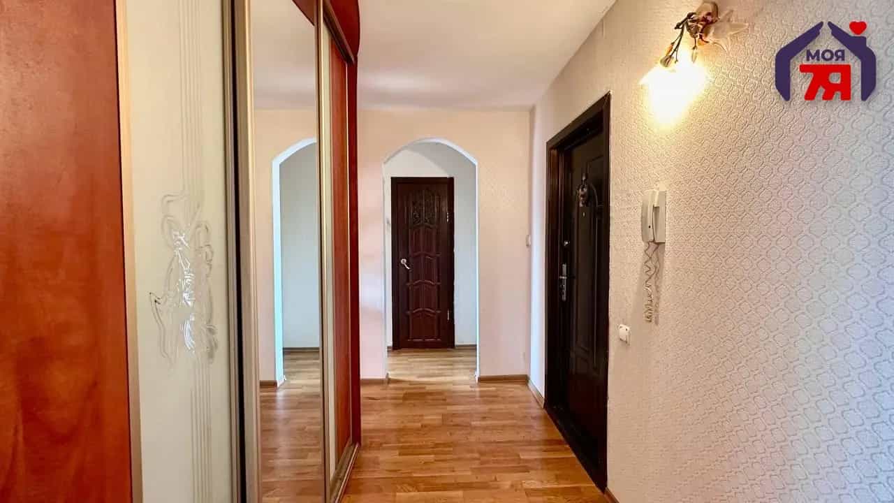 Беларусь, Минская область, Солигорск, улица Ленина, 10Б, фото 20