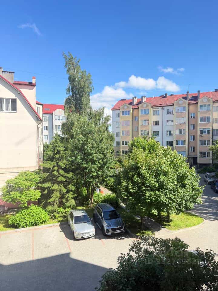 Россия, Калининград, улица Виктора Гакуна, 2, фото 3