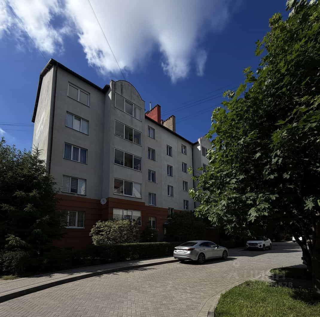 Россия, Калининград, улица Виктора Гакуна, 2, фото 34