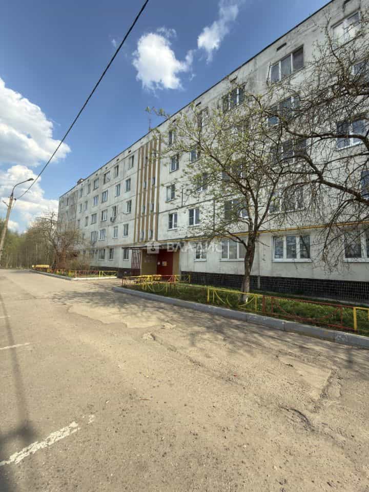 Россия, Московская область, Раменский муниципальный округ, посёлок Кузяевского фарфорового завода, 4, фото 3