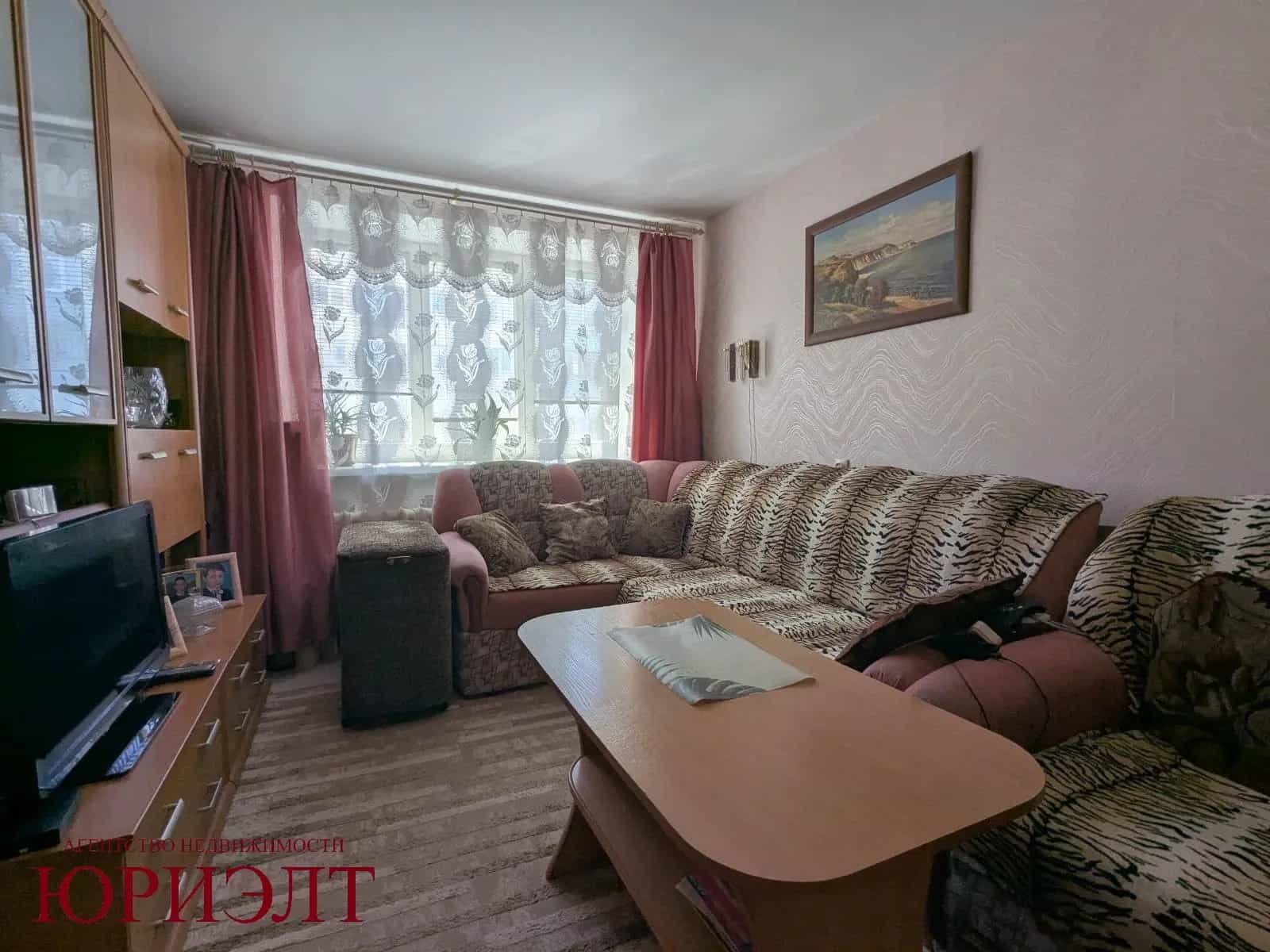 Беларусь, Брест, улица Брестских Дивизий, 22, фото 2