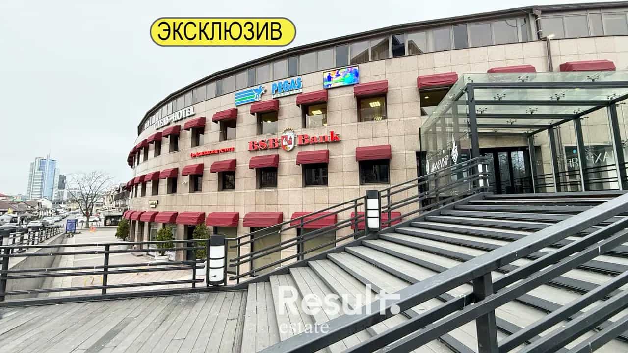 Беларусь, Минск, улица Янки Купалы, 25