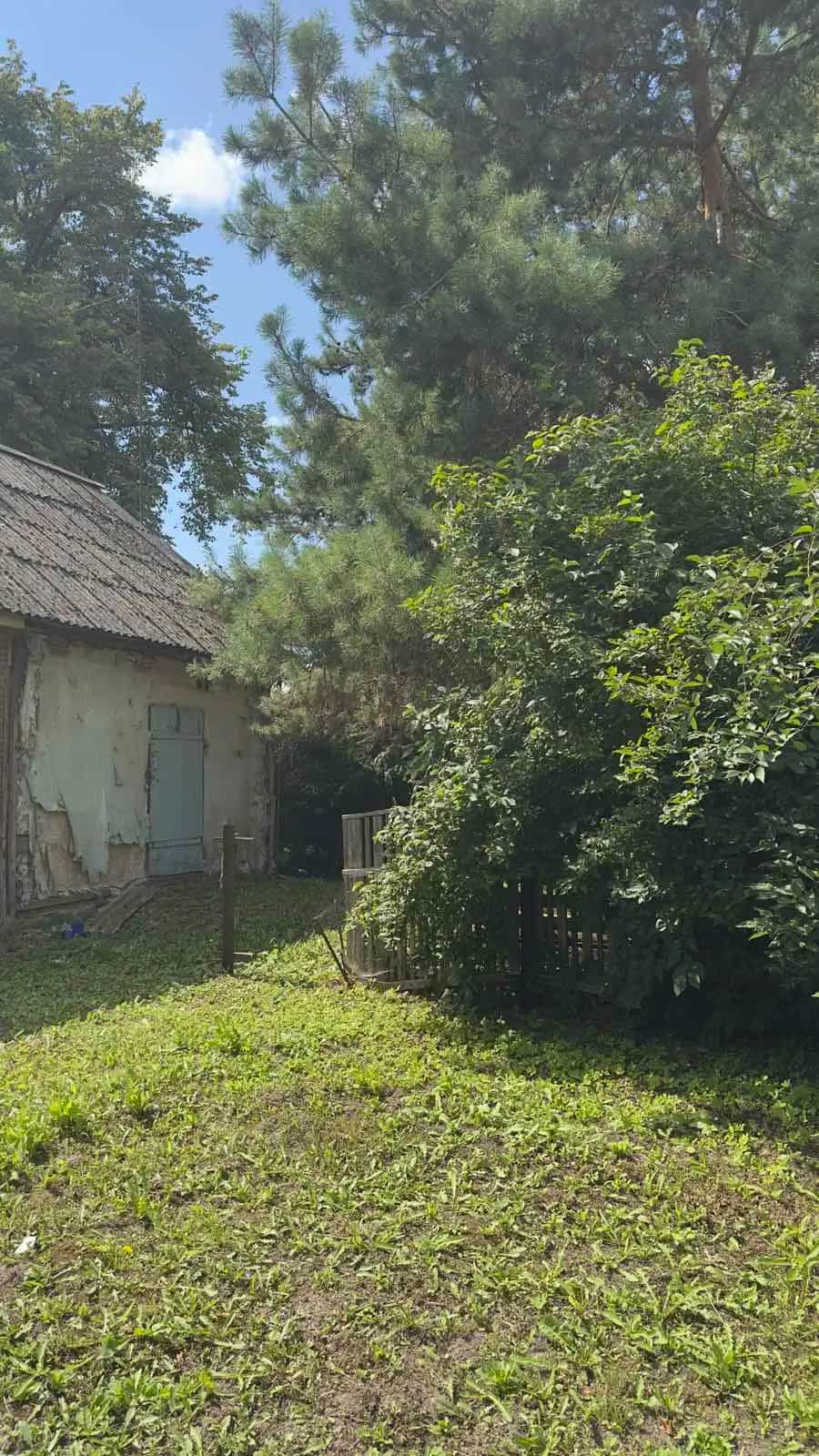 Беларусь, Минская область, Слуцк, улица 1 Августа, 33, фото 8