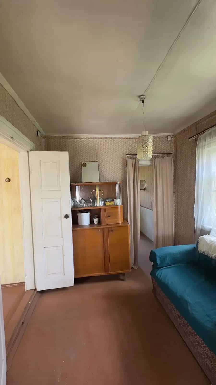 Беларусь, Минская область, Слуцк, улица 1 Августа, 33, фото 9