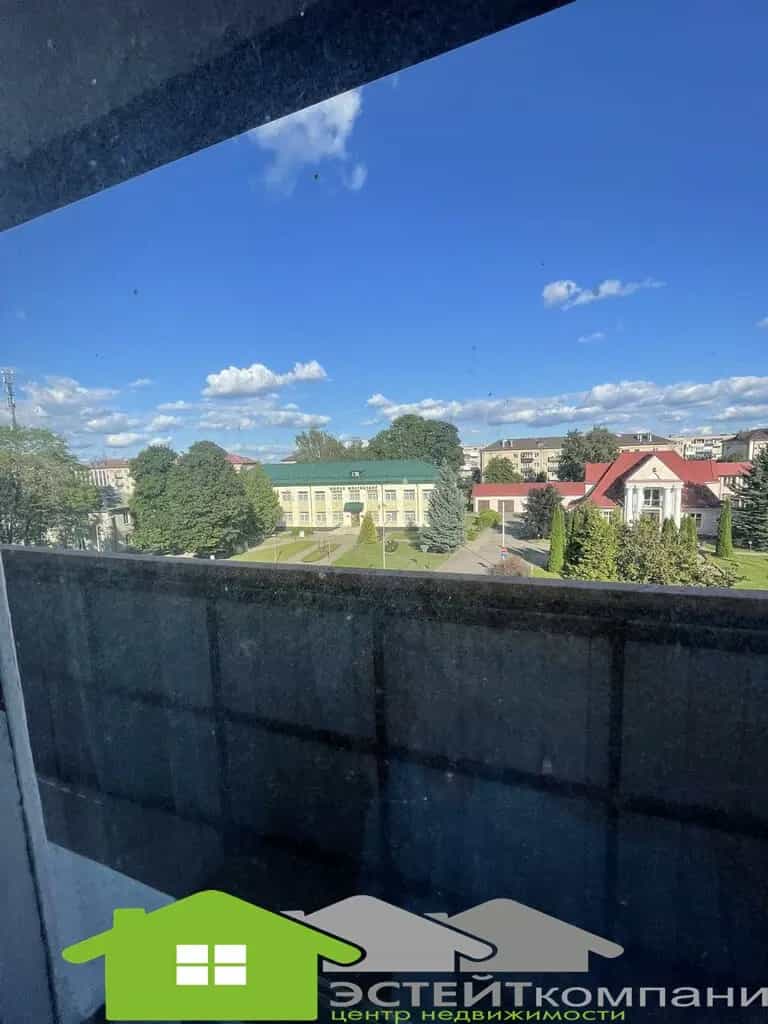 Беларусь, Гродненская область, Новогрудок, улица Мицкевича, 24, фото 6