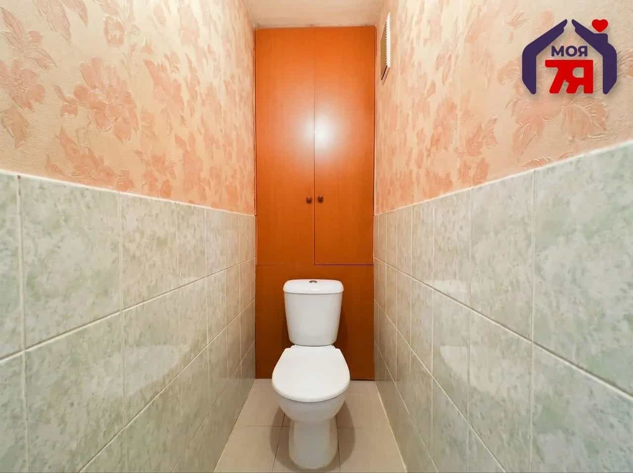 Беларусь, Минская область, Солигорск, Октябрьская улица, 12, фото 9