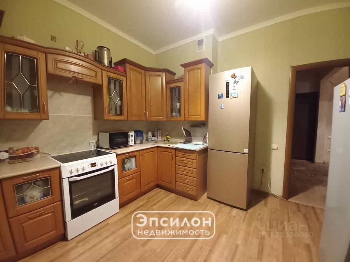 Россия, Курск, проспект Вячеслава Клыкова, 16, фото 6