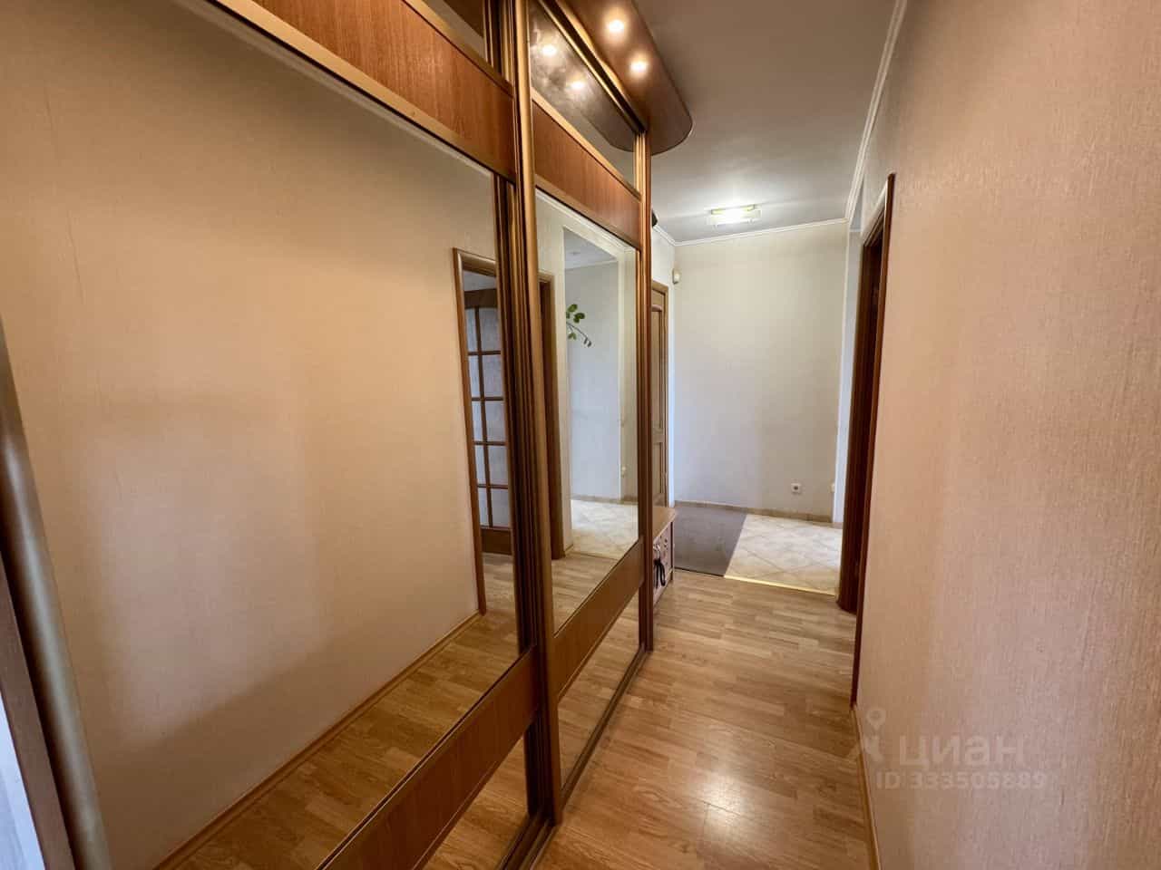 Россия, Санкт-Петербург, улица Маршала Казакова, 1к2В, фото 6