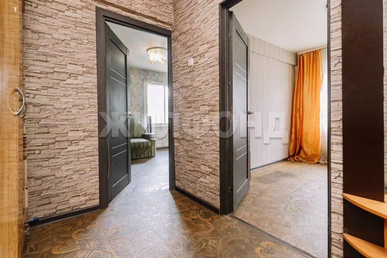 Россия, Новосибирск, улица Ленина, 71А, фото 4