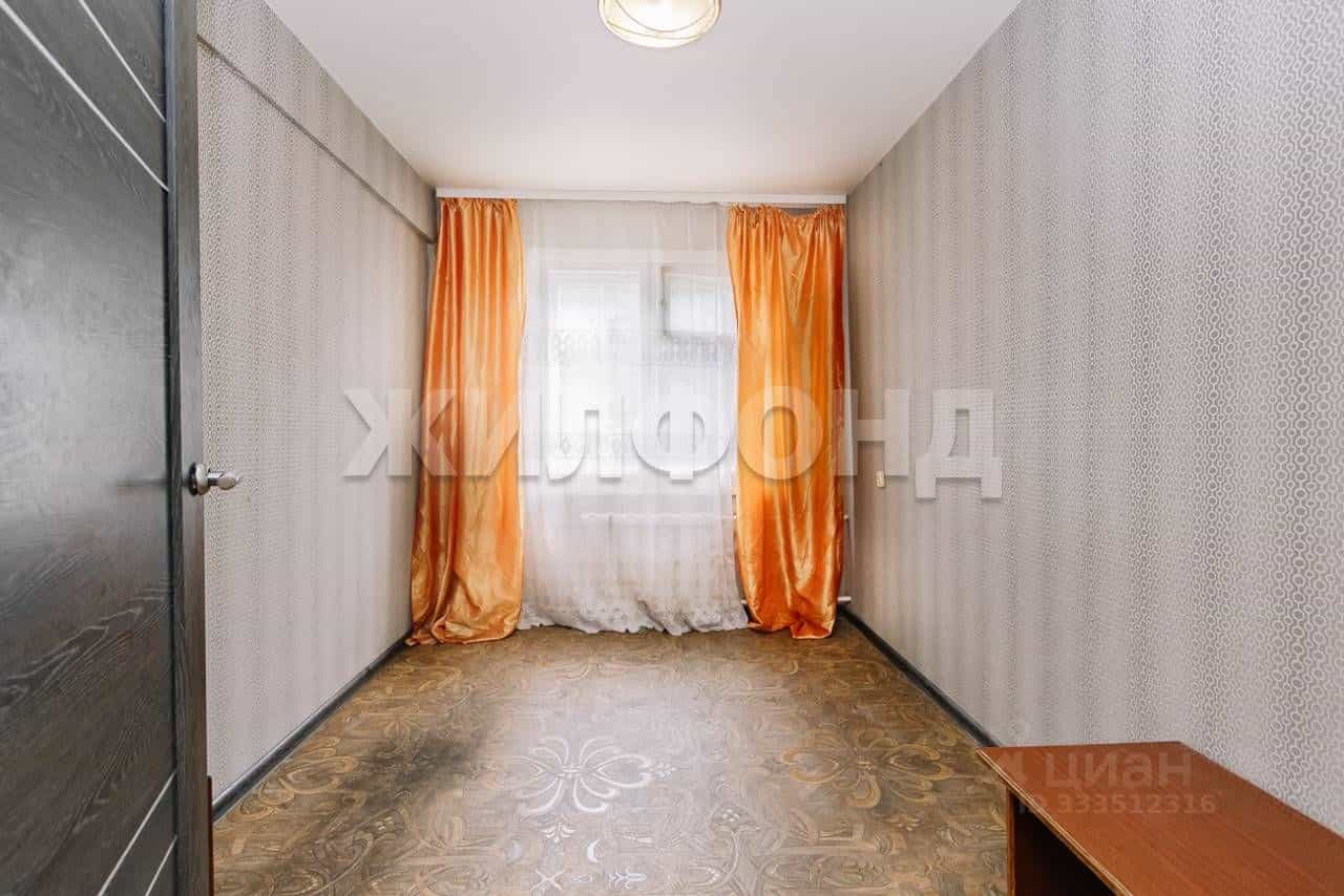 Россия, Новосибирск, улица Ленина, 71А, фото 5