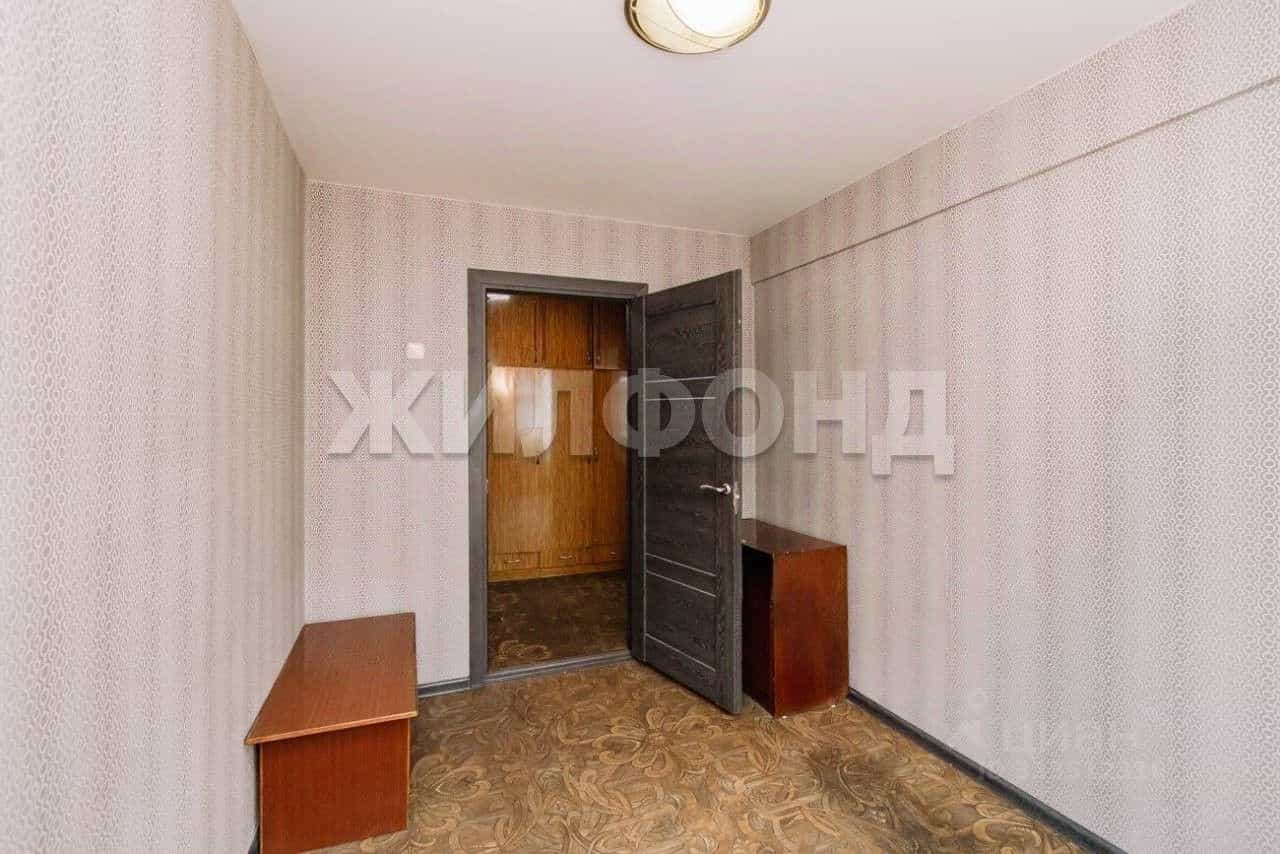 Россия, Новосибирск, улица Ленина, 71А, фото 6