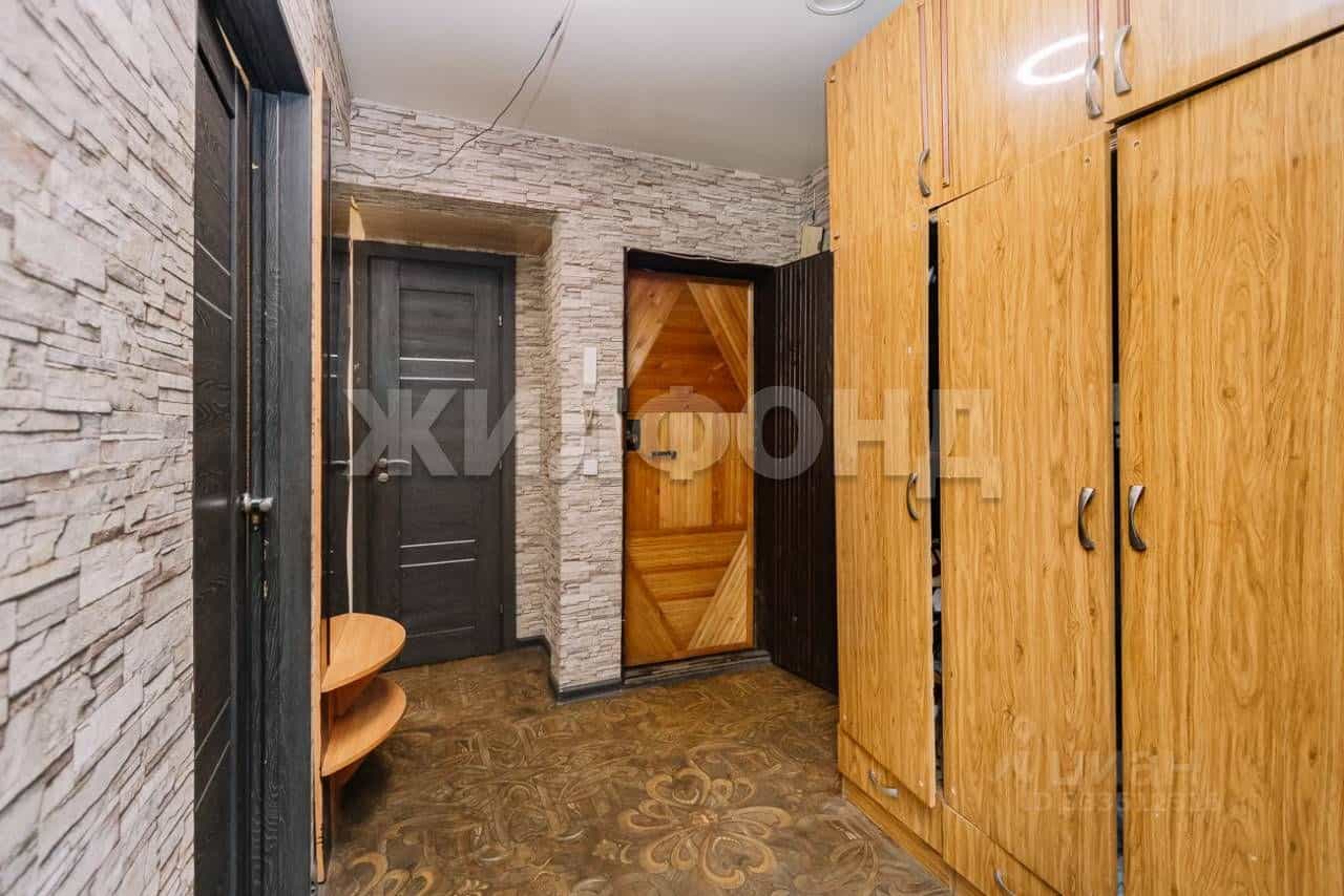 Россия, Новосибирск, улица Ленина, 71А, фото 9