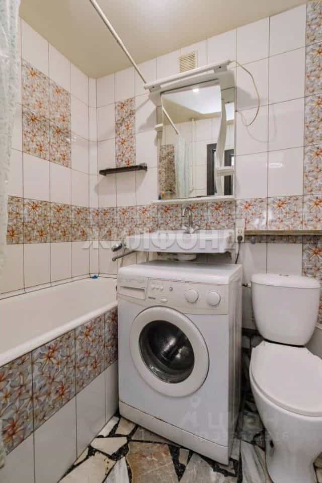 Россия, Новосибирск, улица Ленина, 71А, фото 10