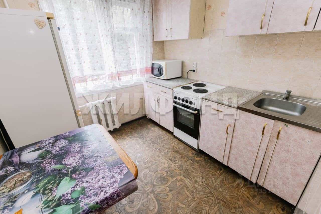 Россия, Новосибирск, улица Ленина, 71А, фото 14