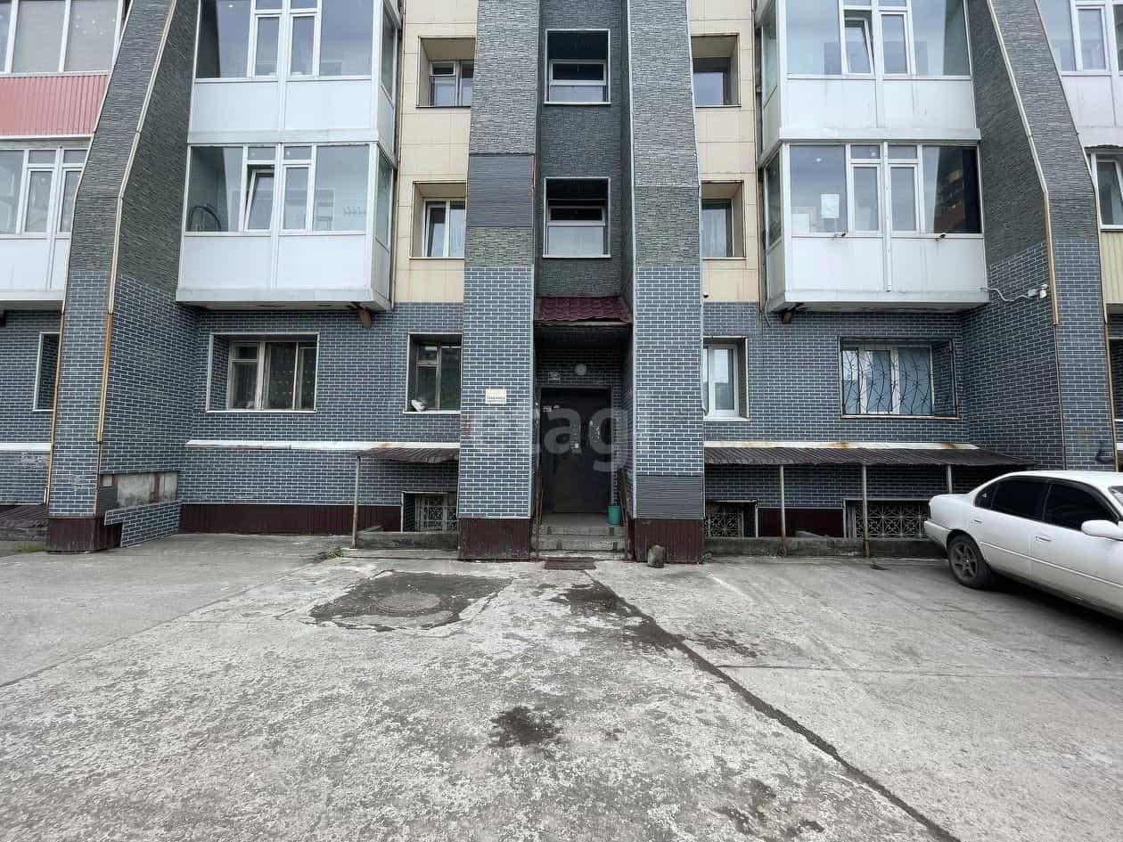 Россия, Камчатский край, Петропавловск-Камчатский, улица Автомобилистов, 1, фото 20