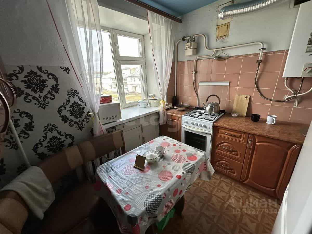 Россия, Республика Марий Эл, Медведевский район, городское поселение Краснооктябрьский, посёлок городского типа Краснооктябрьский, Лесозаводская улица, 9, фото 4