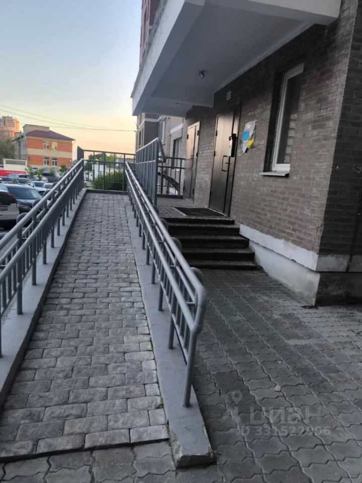 Россия, Хабаровск, улица Джамбула, 27/1, фото 18