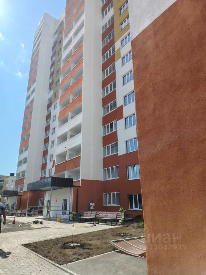 Россия, Оренбург, микрорайон Красный Городок, Нагорная улица, 1/1, фото 2