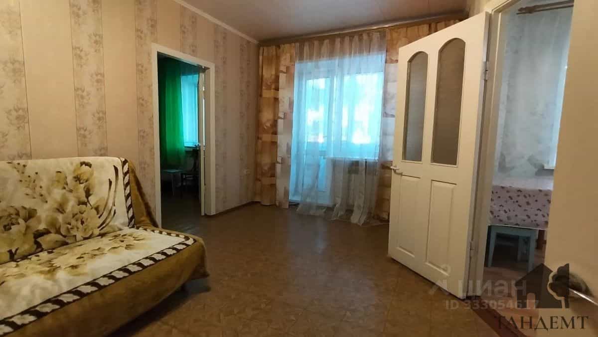 Россия, Омск, улица Панфилова, 12