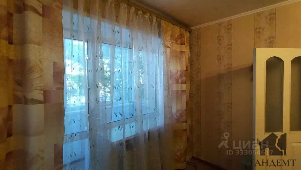 Россия, Омск, улица Панфилова, 12, фото 2