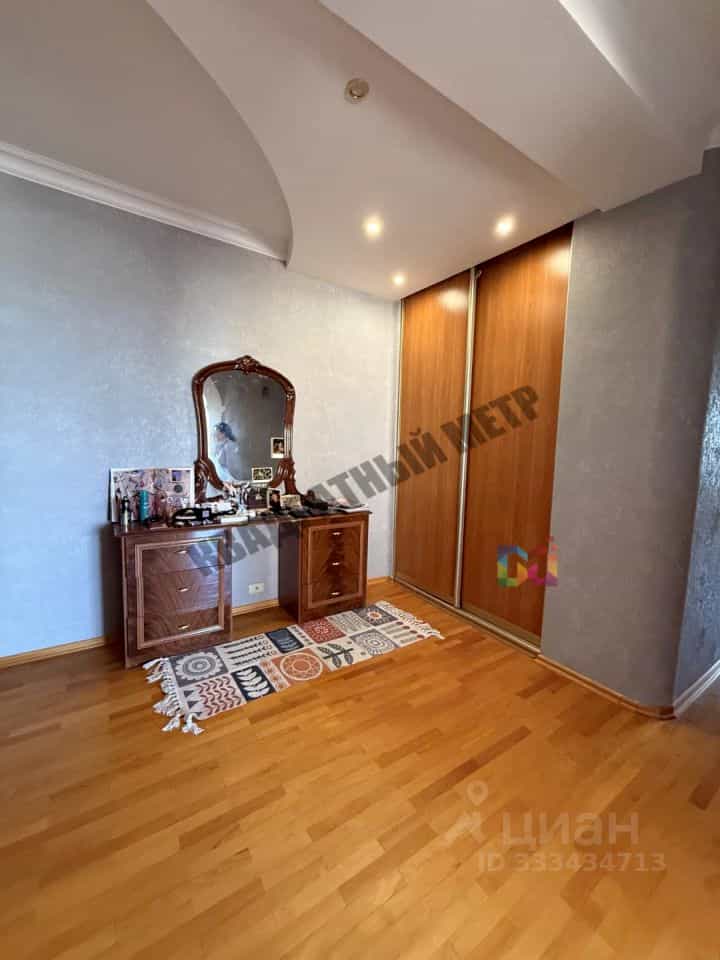 Россия, Республика Калмыкия, Элиста, улица А. Сусеева, 24, фото 6