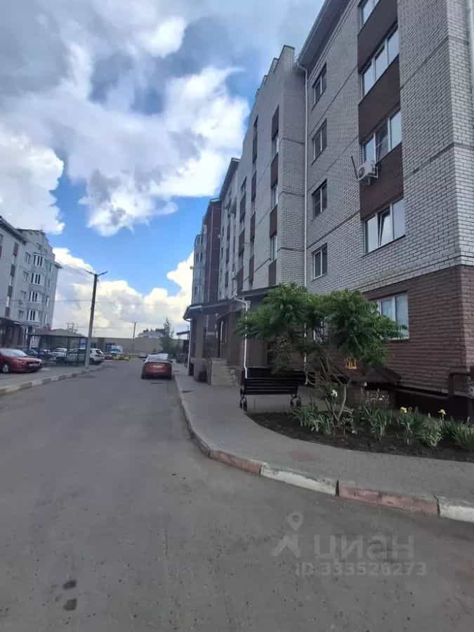 Россия, Воронежская область, село Новая Усмань, улица 70 лет Победы, 22