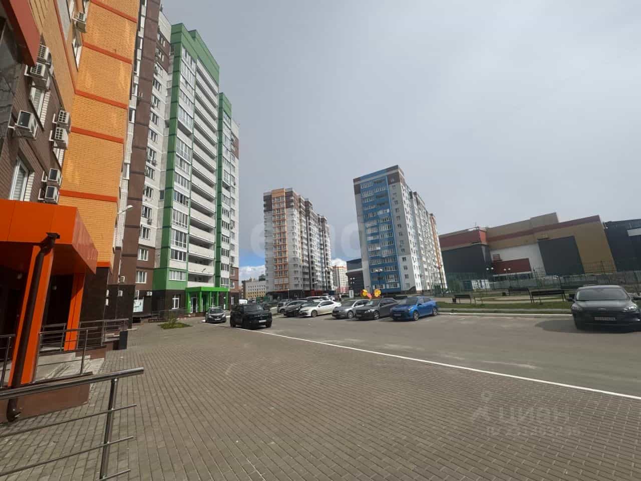 Россия, Брянск, улица Горбатова, 24, фото 19