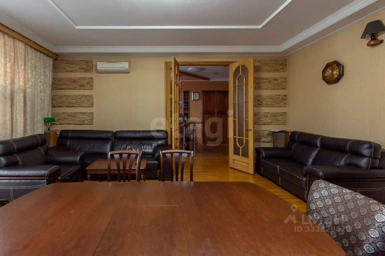 Россия, Алтайский край, Барнаул, Социалистический проспект, 38, фото 7