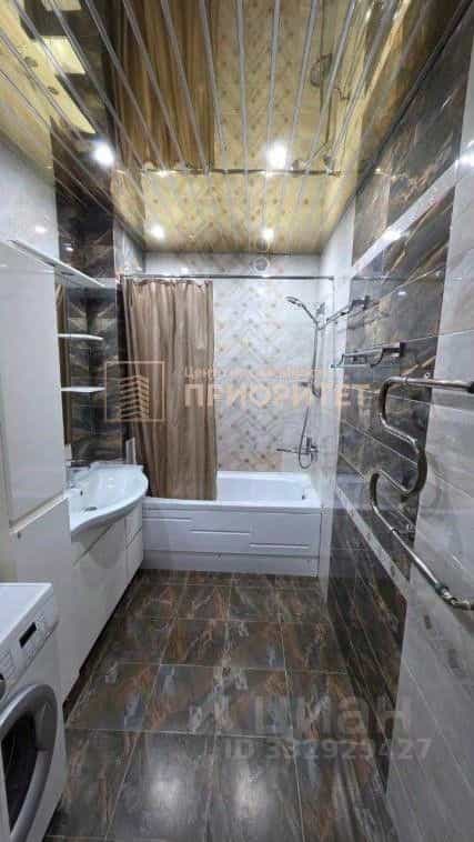 Россия, Республика Саха (Якутия), Якутск, улица Богдана Чижика, 27/1, фото 8