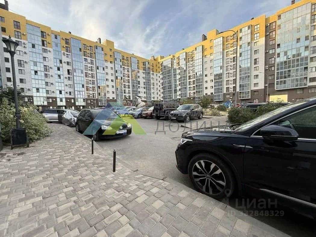 Россия, Волгоград, улица Расула Гамзатова, 7, фото 12
