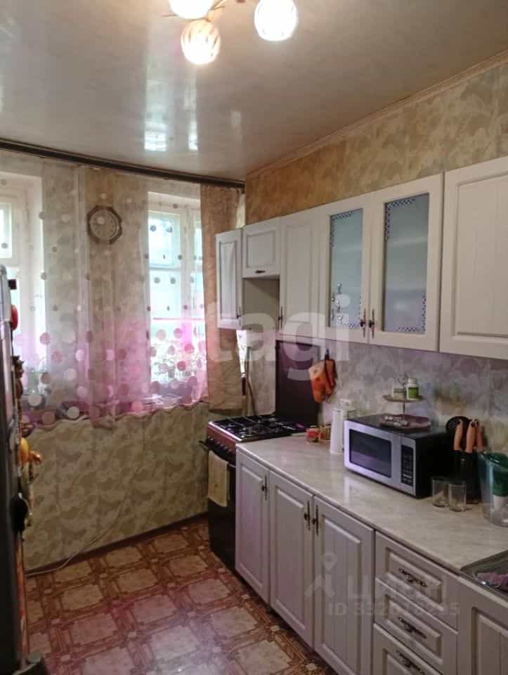 Россия, Тверская область, Торжок, улица Бакунина, 15