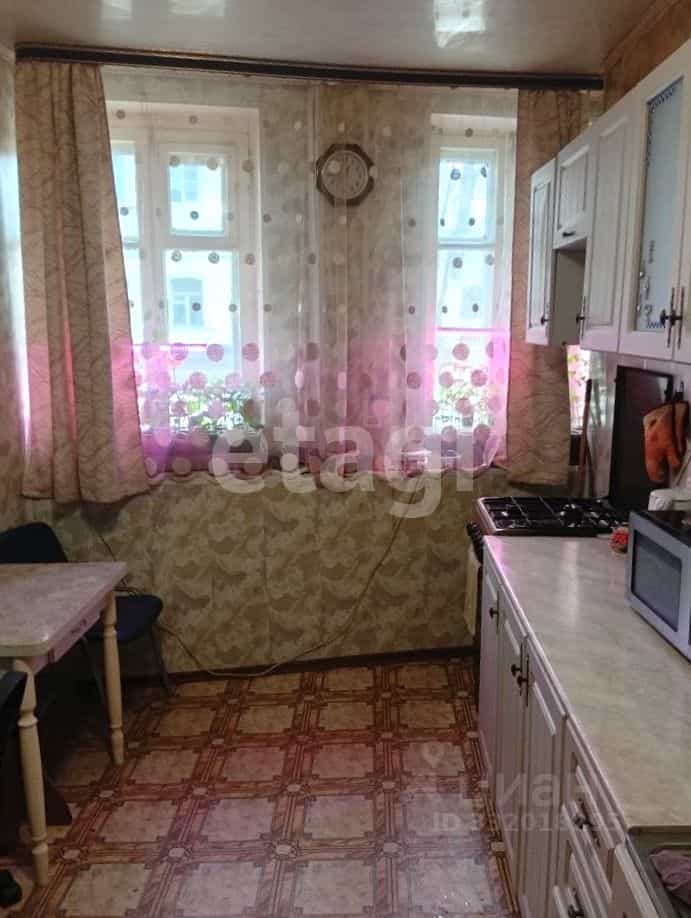Россия, Тверская область, Торжок, улица Бакунина, 15, фото 4