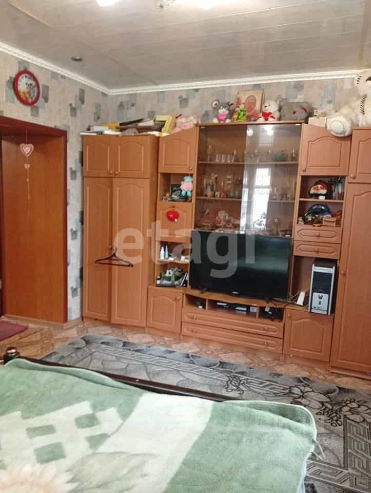 Россия, Тверская область, Торжок, улица Бакунина, 15, фото 9