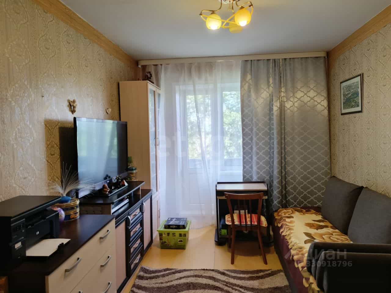 Россия, Псковская область, Остров, Пригородная улица, 16, фото 6