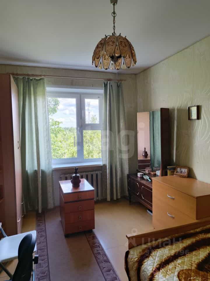 Россия, Псковская область, Остров, Пригородная улица, 16, фото 12