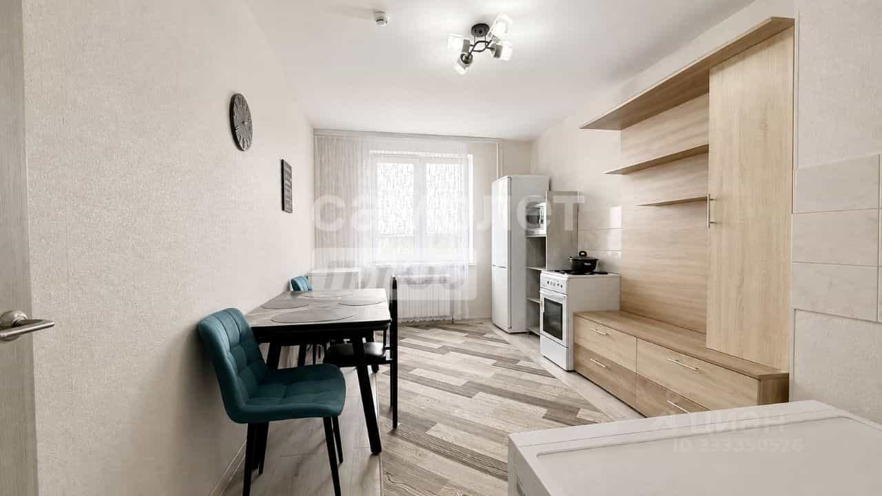 Россия, Омск, микрорайон Московка, 1-я Ленинградская улица, 25