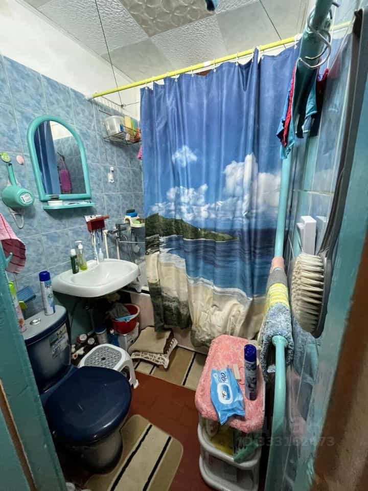 Россия, Оренбургская область, посёлок Комаровский, улица Комарова, 5, фото 9