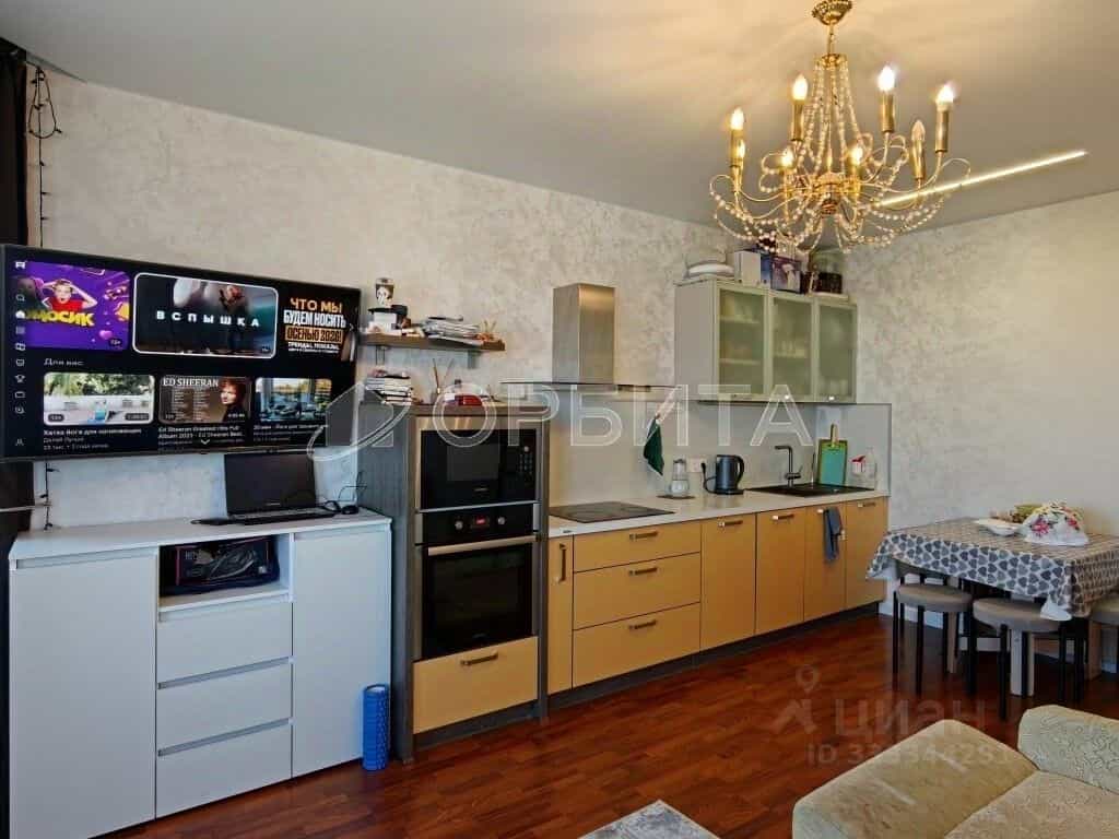 Россия, Тюмень, улица Циолковского, 7к2, фото 2
