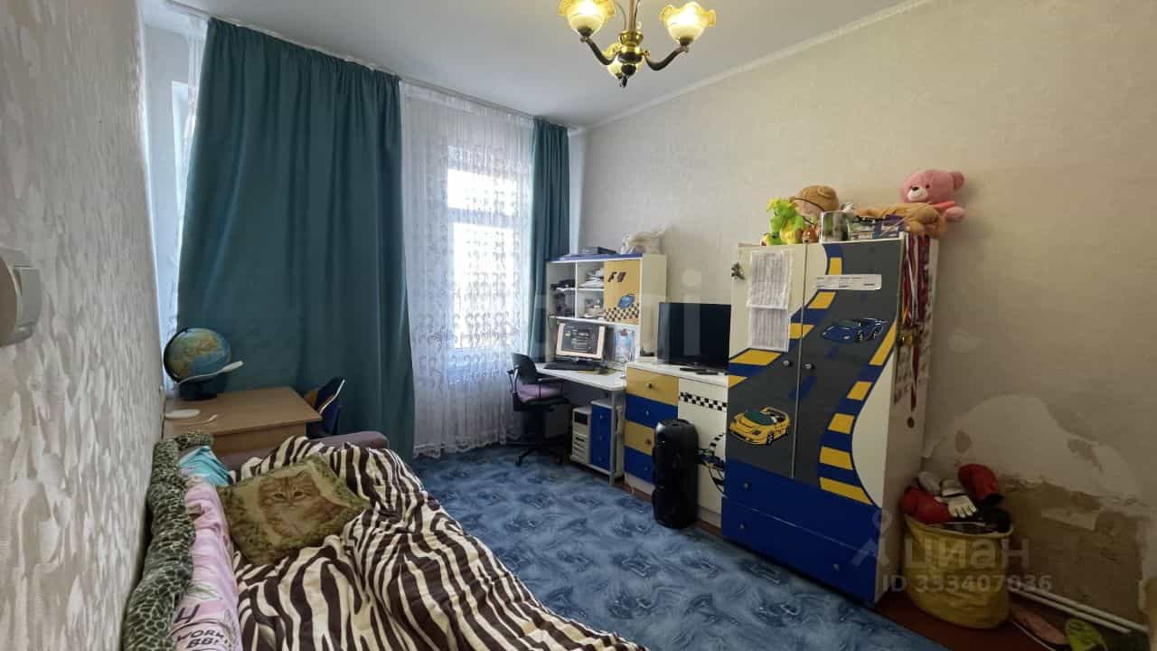 Россия, Калининградская область, Озёрск, улица Суворова, 13, фото 7
