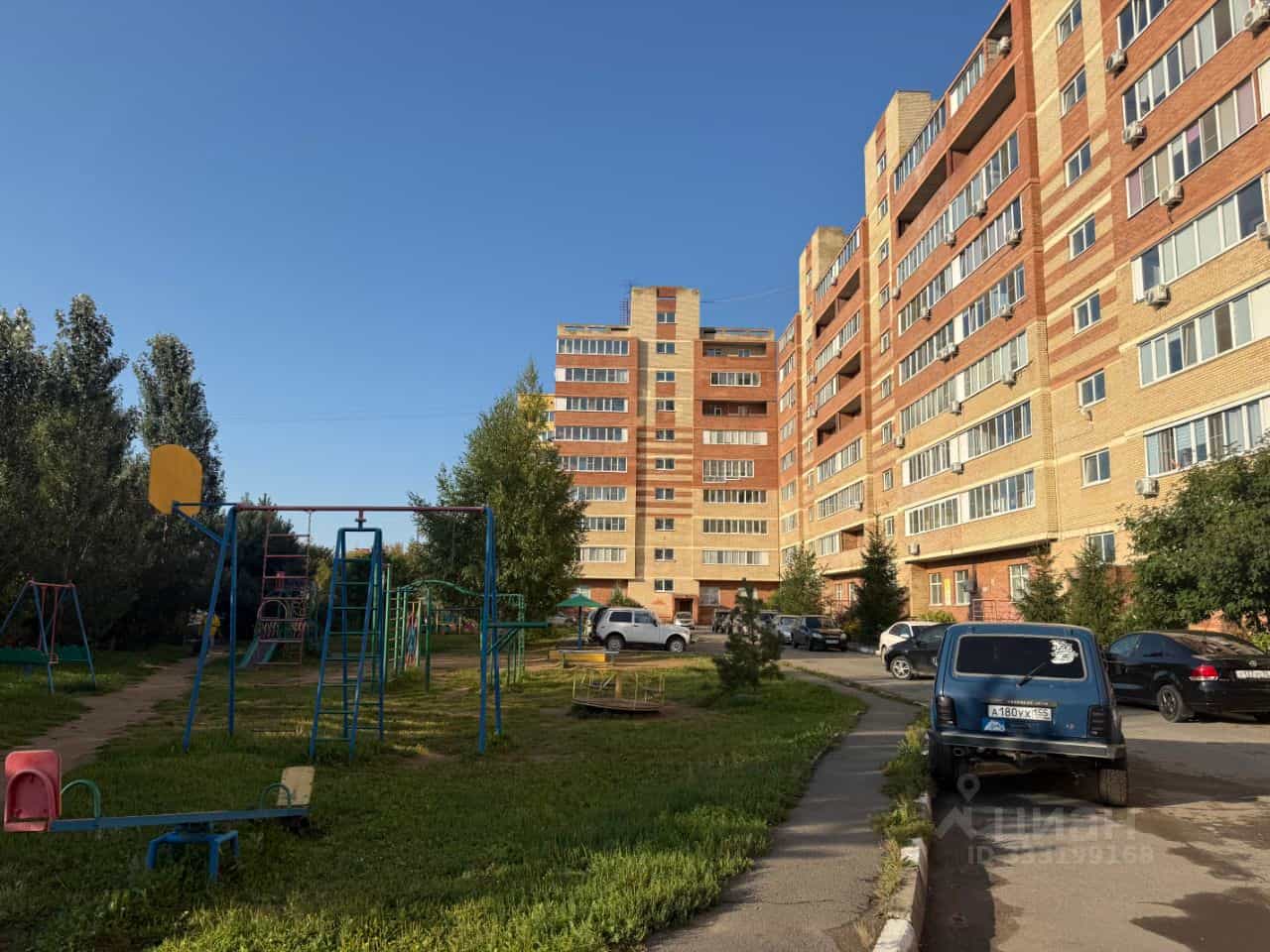 Россия, Омск, улица Малиновского, 12к4, фото 13